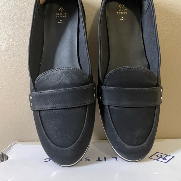 SOLD- SOLD- SOLD SIANNA black loafers. Women US 8.5. - Picture 4 of 6